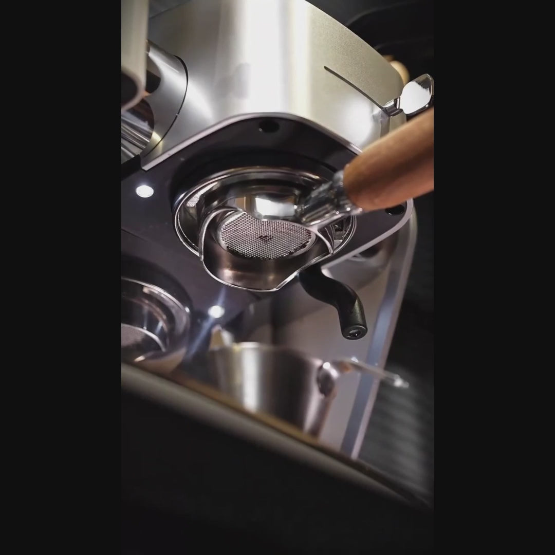 Maxim's La Seine X - Variable Pressure Coffee Machine – MAXIM'S